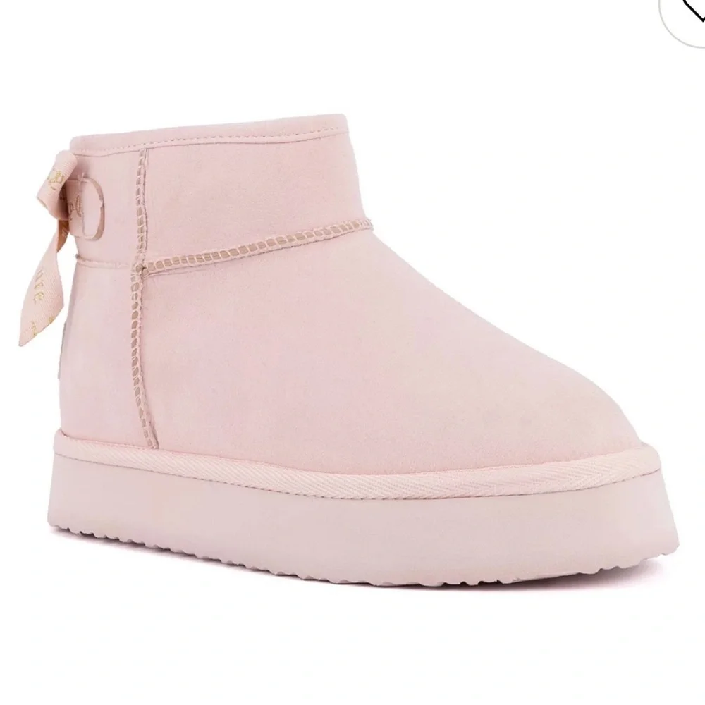 New Juicy Couture Women's Kelsey Round Toe Cold Weather Booties size 9
